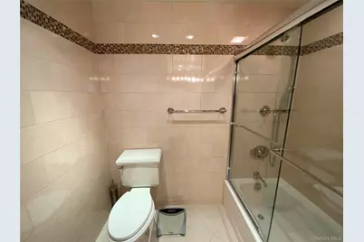 27010 Grand Central Parkway #12O, Floral Park, NY 11005 - Photo 26