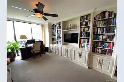 27010 Grand Central Parkway #12O, Floral Park, NY 11005 - Photo 16