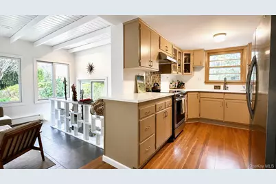 45 New Jersey Avenue, Bellport, NY 11713 - Photo 8