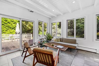 45 New Jersey Avenue, Bellport, NY 11713 - Photo 4