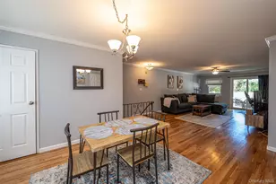 2319 Wilshire Ln, Oakdale, NY 11769 - Photo 4