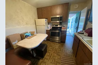 39 Munson Place, East Rockaway, NY 11518 - Photo 6