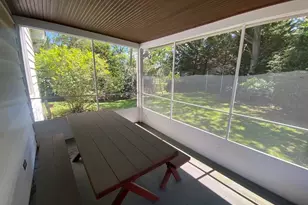 39 Munson Pl, East Rockaway, NY 11518 - Photo 16