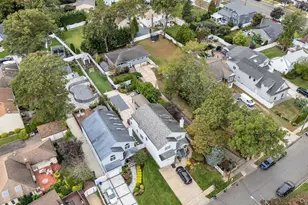 978 Little Whaleneck Rd, Merrick, NY 11566 - Photo 28