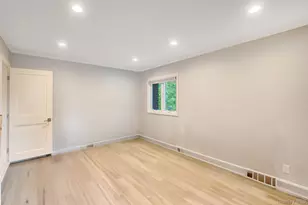 978 Little Whaleneck Rd, Merrick, NY 11566 - Photo 22