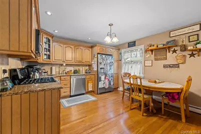 438 Lillian Boulevard, Holbrook, NY 11741 - Photo 10