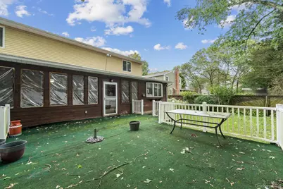 438 Lillian Boulevard, Holbrook, NY 11741 - Photo 36