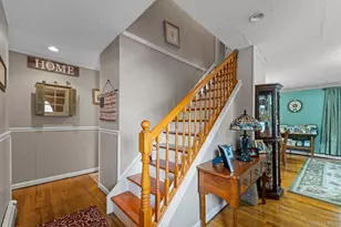 438 Lillian Blvd, Holbrook, NY 11741 - Photo 26