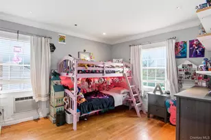 9 Coral Ct, Malverne, NY 11565 - Photo 26