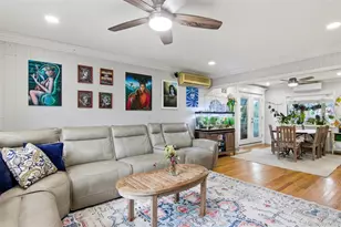 9 Coral Ct, Malverne, NY 11565 - Photo 8