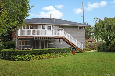 640 Carlls Path, Deer Park, NY 11729 - Photo 4