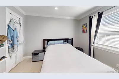 125 Spruce Street, Lindenhurst, NY 11757 - Photo 24