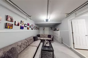 125 Spruce St, Lindenhurst, NY 11757 - Photo 26