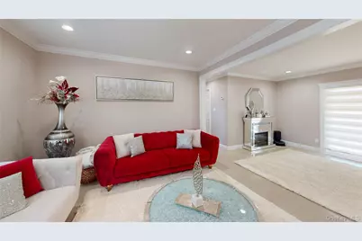 125 Spruce Street, Lindenhurst, NY 11757 - Photo 22