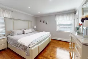 125 Spruce St, Lindenhurst, NY 11757 - Photo 12