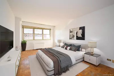 102-10 66 Road #9E, Forest Hills, NY 11375 - Photo 18