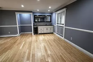 20 Seaside Dr, Port Jefferson, NY 11777 - Photo 4