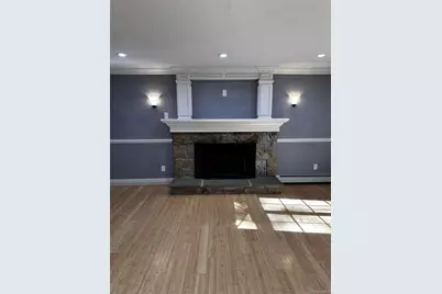 20 Seaside Drive, Port Jefferson, NY 11777 - Photo 8