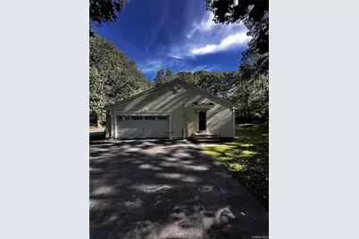 20 Seaside Drive, Port Jefferson, NY 11777 - Photo 2