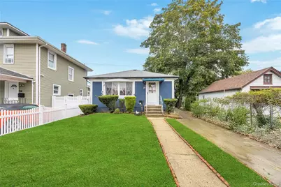 39 Botsford Street, Hempstead, NY 11550 - Photo 1