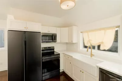 56 Shell Road, Rocky Point, NY 11778 - Photo 10