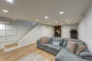 14 Heckscher Spur Dr, East Islip, NY 11730 - Photo 38