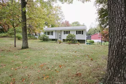 7 Margaret Drive, Hyde Park, NY 12538 - Photo 1