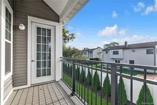 404 White Rose Ln, East Meadow, NY 11554 - Photo 20