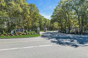 634 West End Dr, Medford, NY 11763 - Photo 2