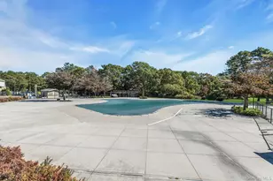 634 West End Dr, Medford, NY 11763 - Photo 26