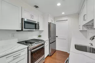 634 West End Dr, Medford, NY 11763 - Photo 12