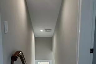 39 Fairfield Ave, Mineola, NY 11501 - Photo 4