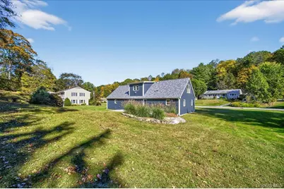 64 Meadow Lane, Katonah, NY 10536 - Photo 2