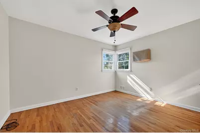 23 Maplewood Boulevard, Suffern, NY 10901 - Photo 26