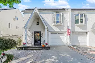 244 Woehrle Ave, New York, NY 10312 - Photo 2