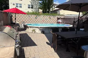 244 Woehrle Ave, New York, NY 10312 - Photo 44