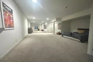 272 Spring Dr, East Meadow, NY 11554 - Photo 12