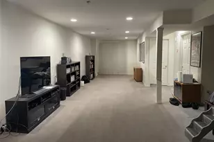 272 Spring Dr, East Meadow, NY 11554 - Photo 10