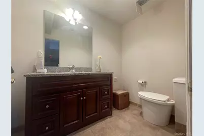 272 Spring Drive, East Meadow, NY 11554 - Photo 8