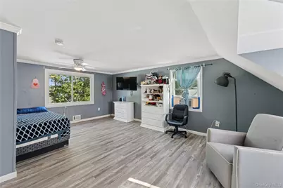 155 Merrick Avenue, East Meadow, NY 11554 - Photo 8