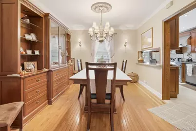 23026 87th Avenue, Bellaire, NY 11427 - Photo 4