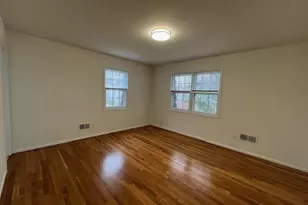 10 Inwood Rd, Port Washington, NY 11050 - Photo 8