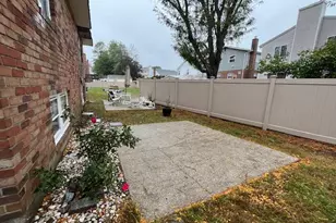 10 Inwood Rd, Port Washington, NY 11050 - Photo 18