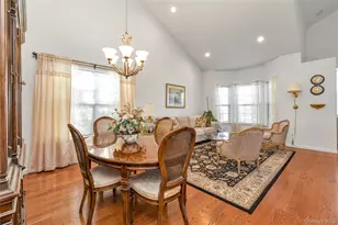 331 Spring Dr, East Meadow, NY 11554 - Photo 6