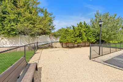 331 Spring Drive, East Meadow, NY 11554 - Photo 26