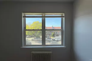 47-29 215th St, Bayside, NY 11361 - Photo 30