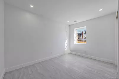 31 Harrison Drive, Shirley, NY 11967 - Photo 32