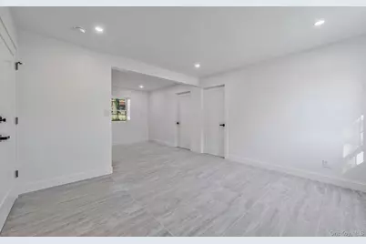 31 Harrison Drive, Shirley, NY 11967 - Photo 26