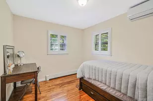 22 5th Ave, Smithtown, NY 11787 - Photo 30