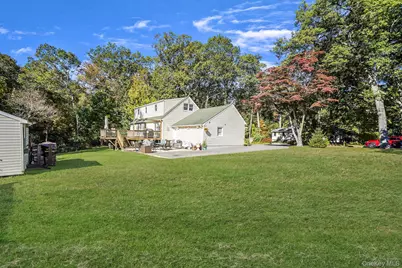 22 5th Avenue, Smithtown, NY 11787 - Photo 6